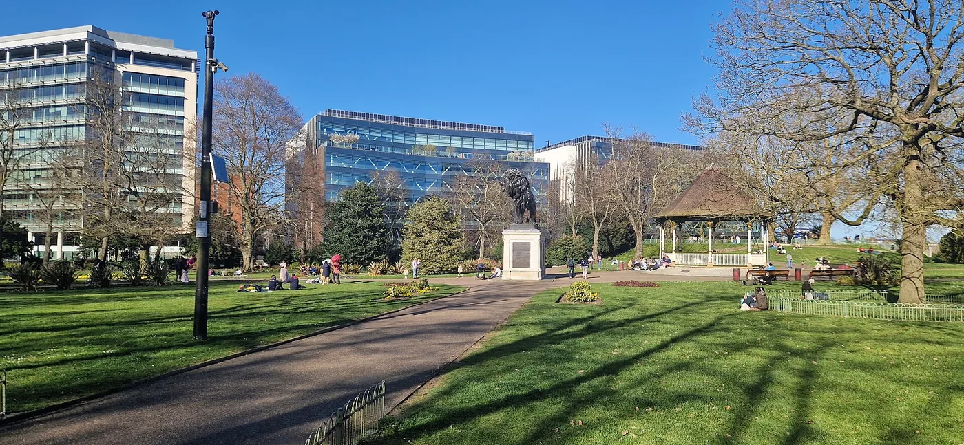 Forbury Gardens, with the Maiwand Lion and the bandstand